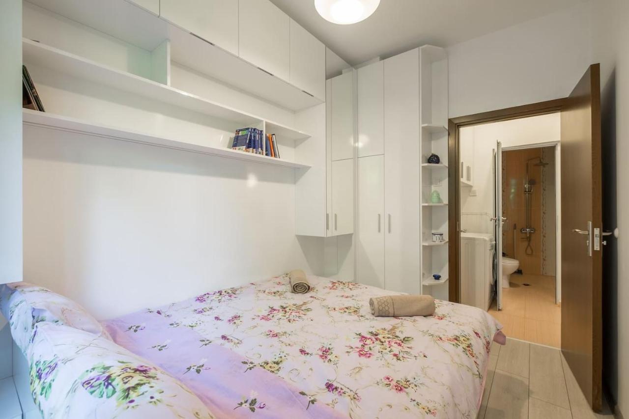 Your Perfect Place To Stay On Vitosha Str Apt Sofia Luaran gambar