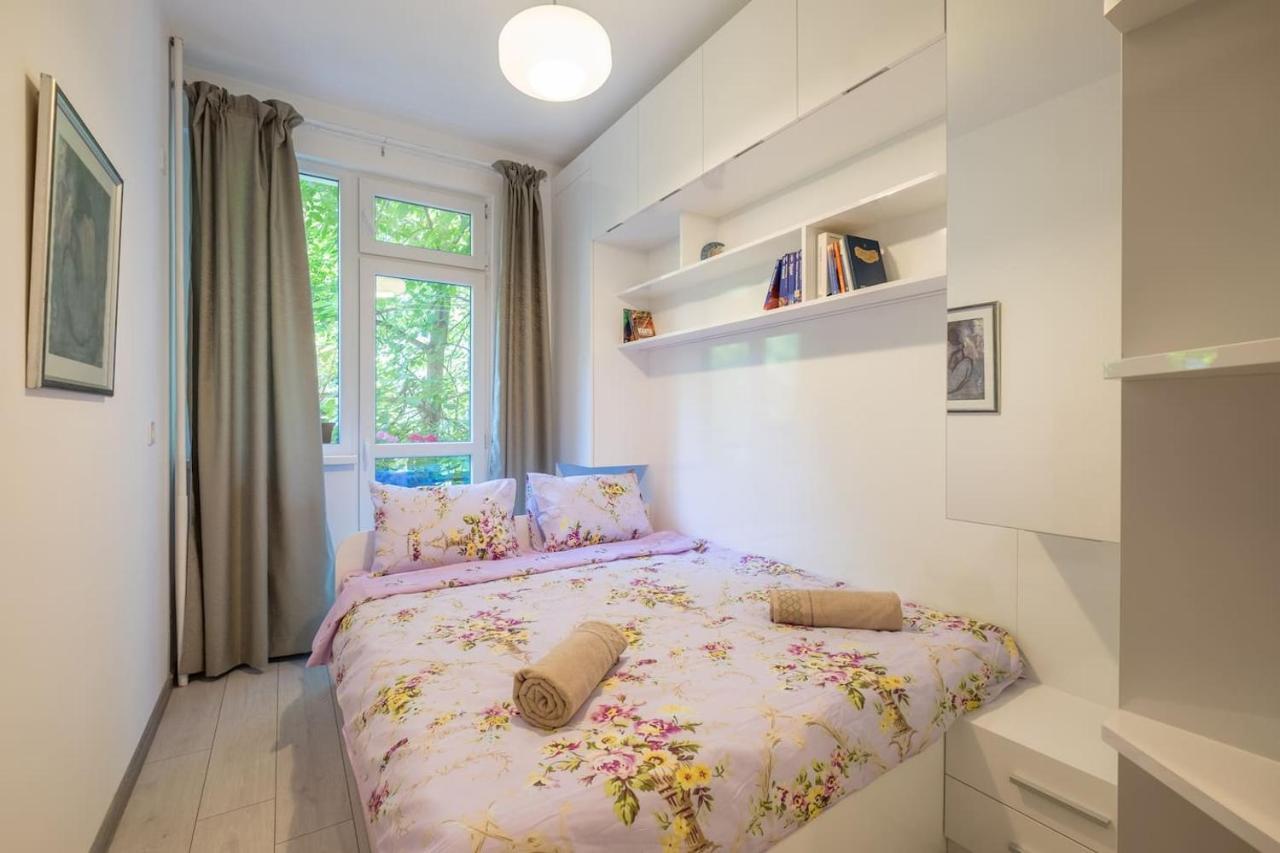 Your Perfect Place To Stay On Vitosha Str Apt Sofia Luaran gambar